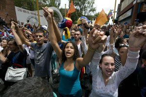 La Alianza Nacional Constituyente dijo sí al diálogo, pero entre los venezolanos