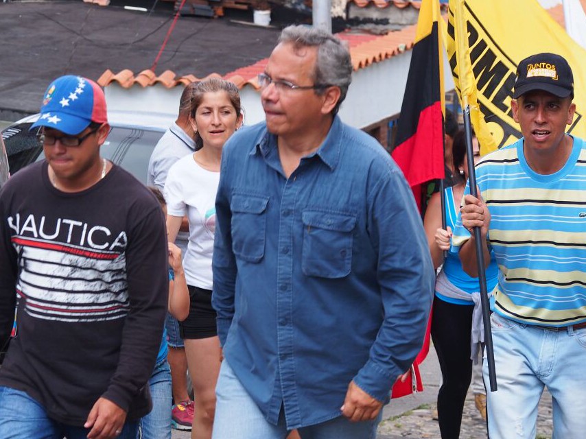 Miguel Ángel Rodríguez: Entre todos venceremos la guarimba electoral roja