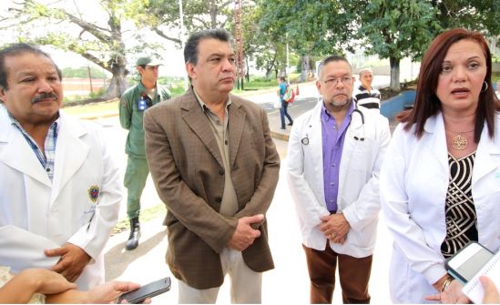 Lezama dijo que, en medio del desespero por el brote de difteria, ha habido agresiones al personal médico, por lo que solicitó a la población mantener la calma
