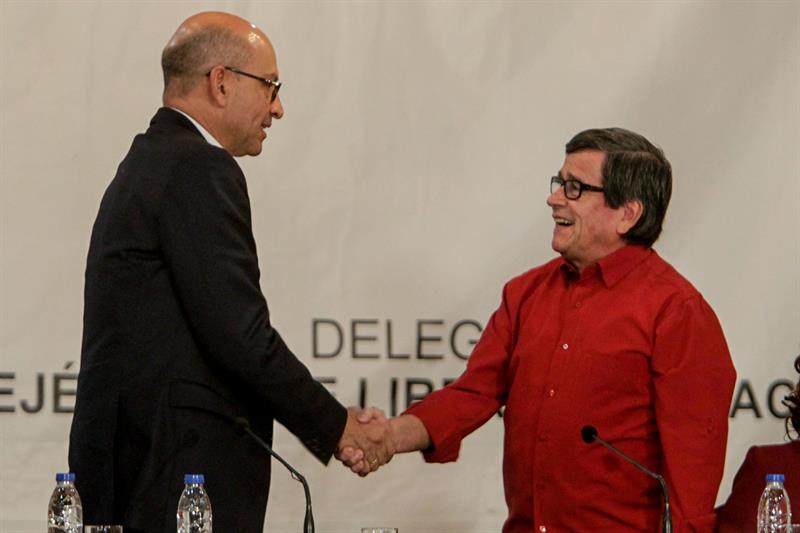 Gobierno de Colombia y ELN harán anuncio sobre negociaciones de paz en Quito