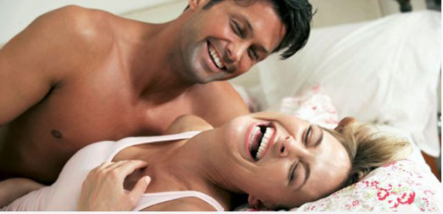 Las parejas que se ríen juntos tienen relaciones más largas, según estudio
