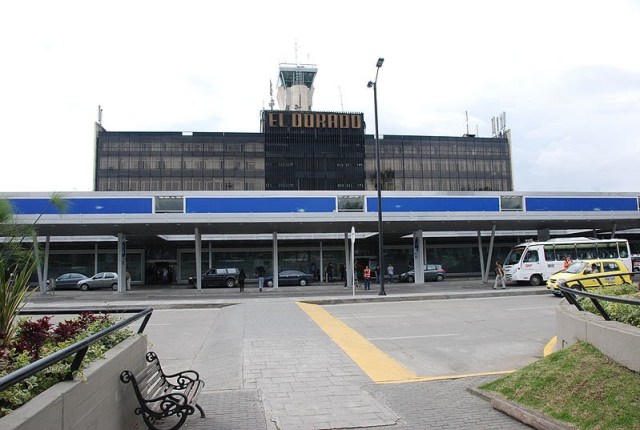 Aeropuerto-Internacional-El-Dorado