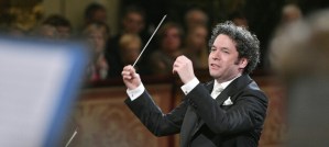 Dudamel dirige el concierto del Premio Nobel con piezas de Mozart y Strauss