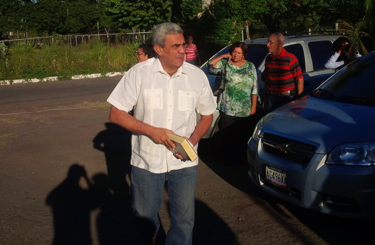 Revocan medida de libertad condicional a Raúl Isaías Baduel (Fotos)
