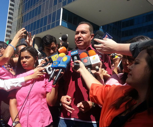 Richard Blanco: En 1958 huyó el dictador, si nos unimos lograremos que salga Maduro