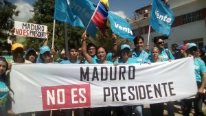 Vente Venezuela acompaña a los ciudadanos a exigir la ejecución del abandono de cargo