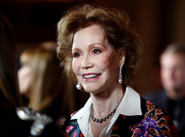 File Photo: Actress Mary Tyler Moore arrives for the taping of "Betty White's 90th Birthday: A Tribute to America's Golden Girl" in Los Angeles January 8, 2012. REUTERS/Sam Mircovich/File Photo