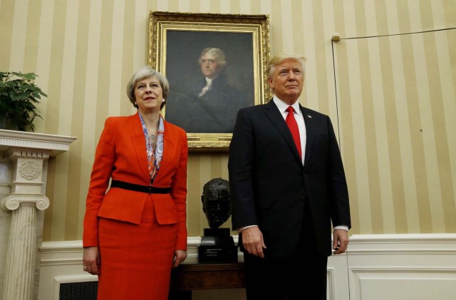 British Prime Minister Theresa May and U.S. President Donald Trump stand side by side at the start of a meeting in the Oval Office of the White House in Washington January 27, 2017. REUTERS/Kevin Lamarque