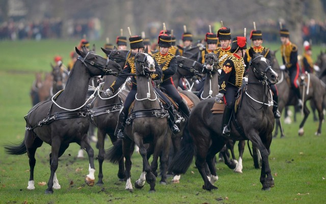 Horsemen prepare to leave after the King's Troop Royal Horse Artillery Royal 41-gun salute to mark the start of Queen Elizabeth's Blue Sapphire Jubilee year at Green Park in central London, Britain, February 6, 2017. REUTERS/Hannah McKay