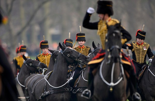 Horsemen prepare to leave after the King's Troop Royal Horse Artillery Royal 41-gun salute to mark the start of Queen Elizabeth's Blue Sapphire Jubilee year at Green Park in central London, Britain, February 6, 2017. REUTERS/Hannah McKay