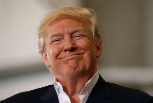 Trump afirmó que impuesto fronterizo podría aumentar empleos en EEUU