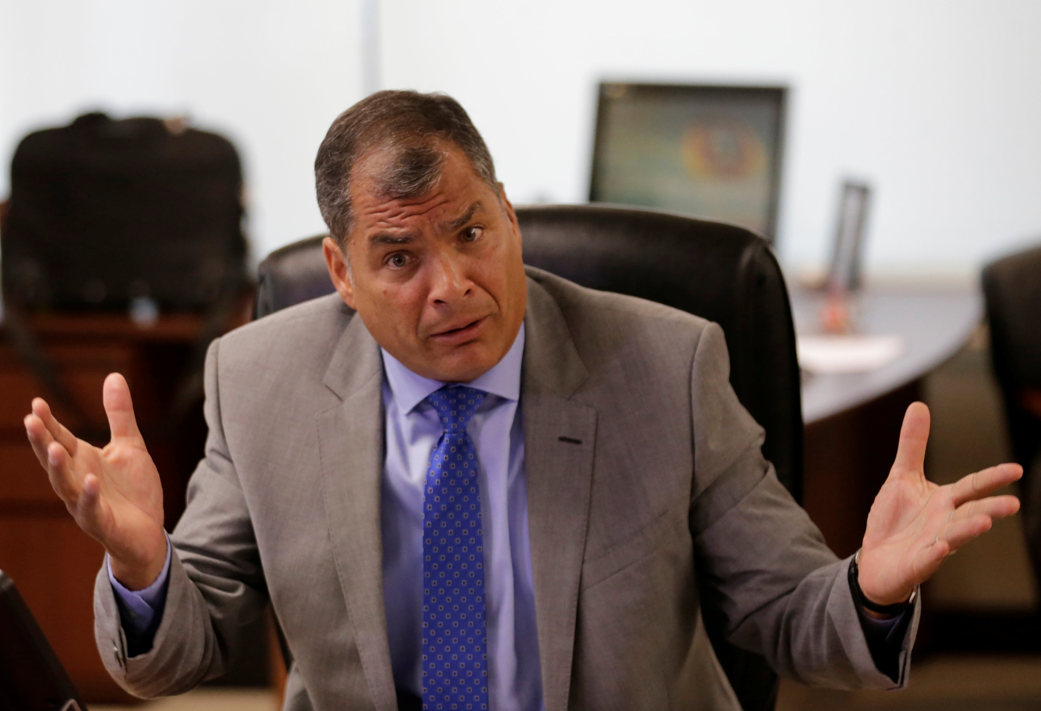 Justicia de Ecuador ratifica prisión preventiva contra expresidente Correa