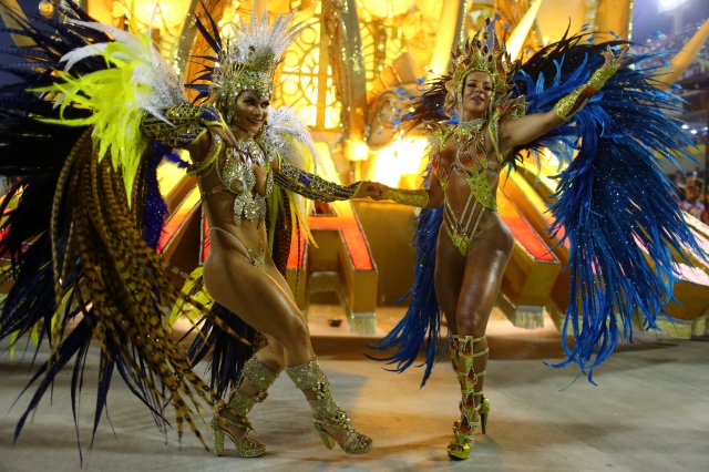 Revellers from Uniao da Ilha samba school perform during the second night of the carnival parade at the Sambadrome in Rio de Janeiro, Brazil February 27, 2017. REUTERS/Pilar Olivares