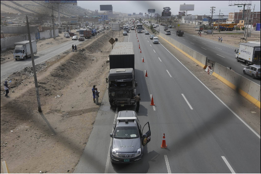 Accidente en carretera Panamericana de Perú deja 6 muertos y 15 heridos