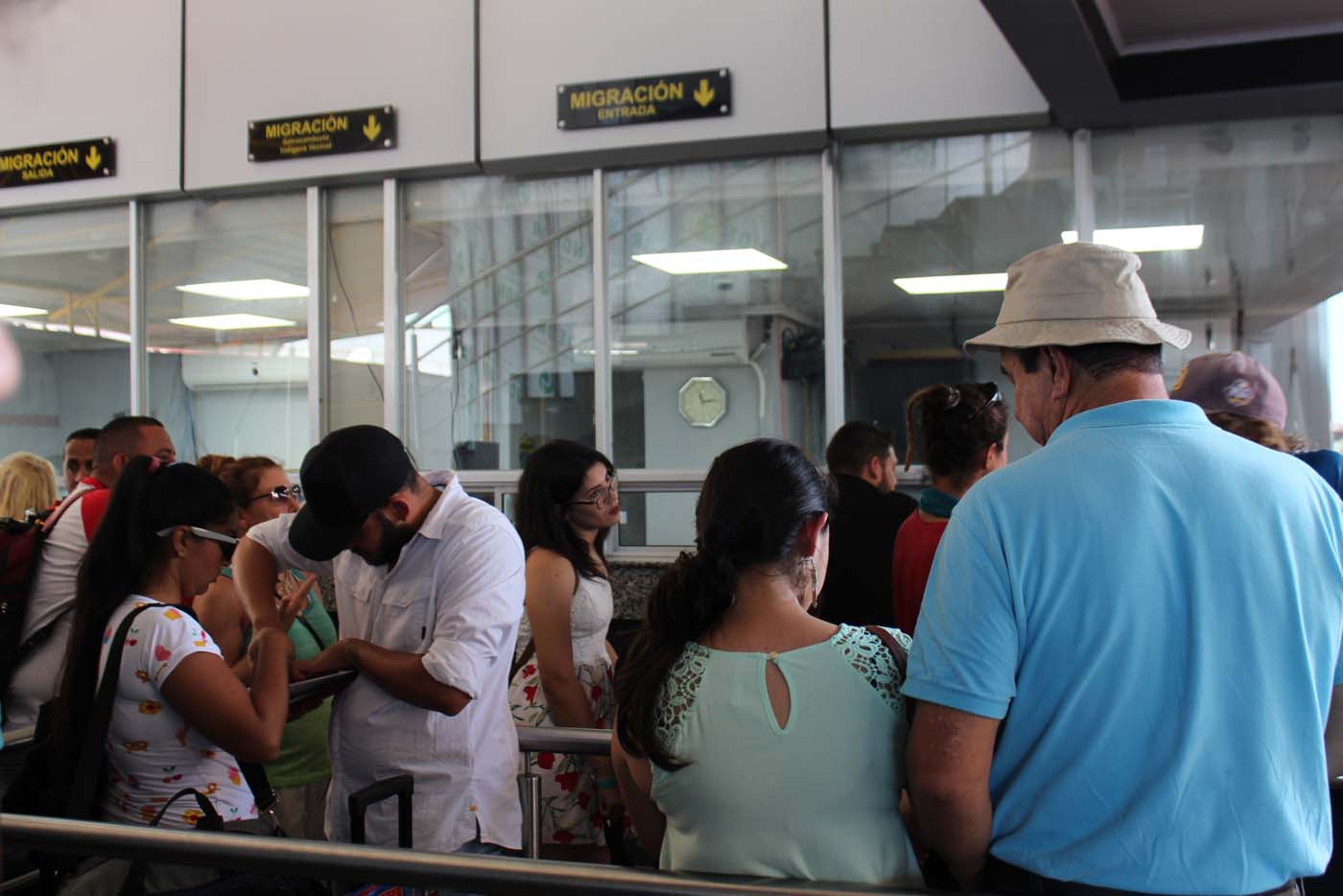 Retienen a 174 venezolanos por irregularidades de estatus migratorio en Panamá