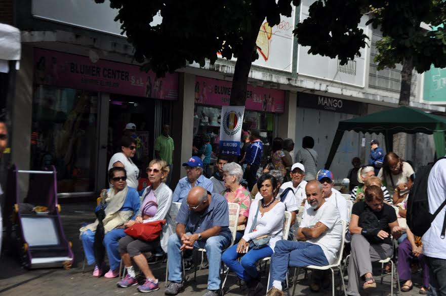 Cuatro partidos opositores han logrado la validación