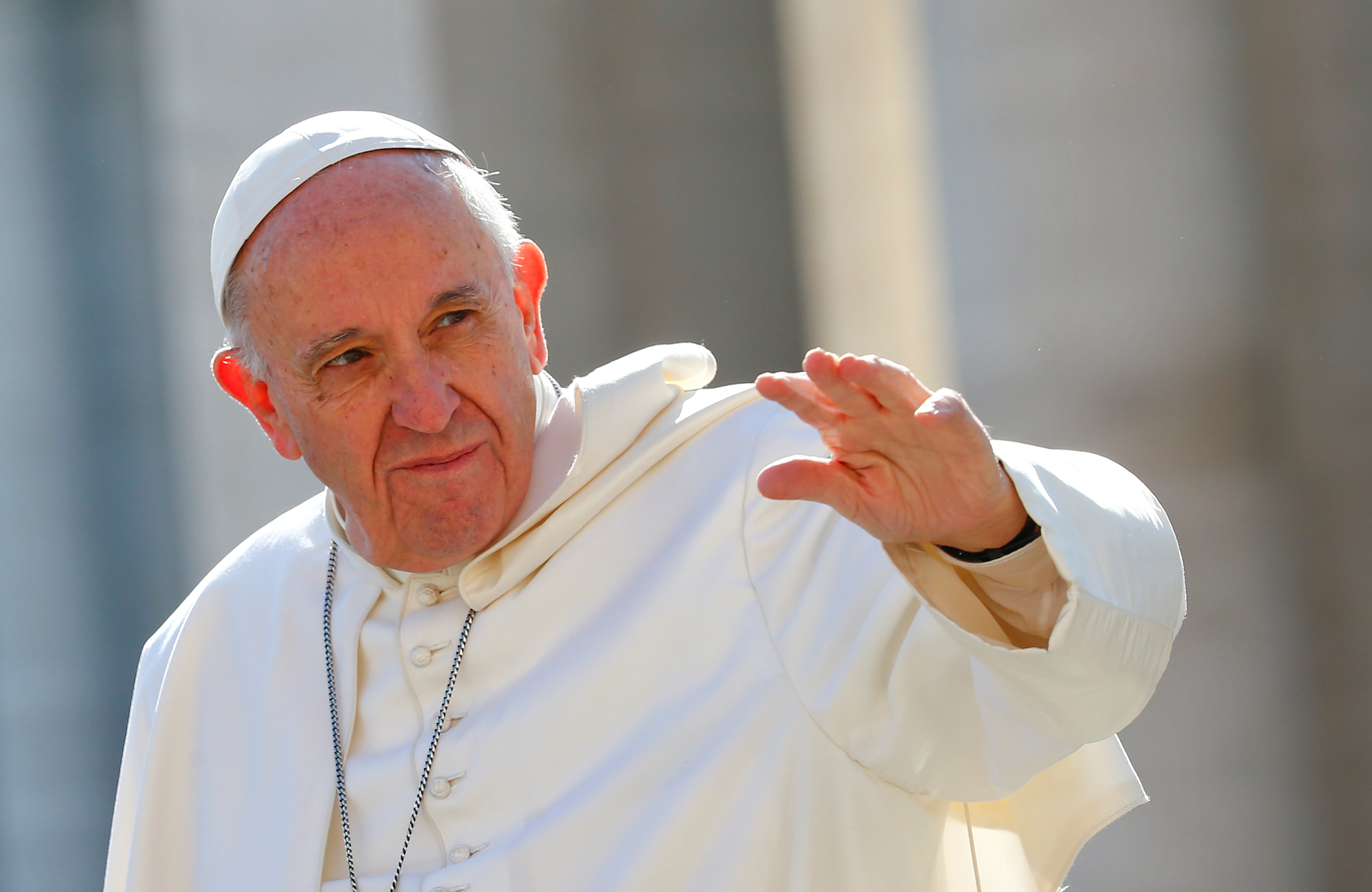 Adolescente se declara culpable de intentar matar al Papa en EEUU