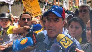 Julio Borges denunció que impiden acceso de diputados a Caracas (Video)