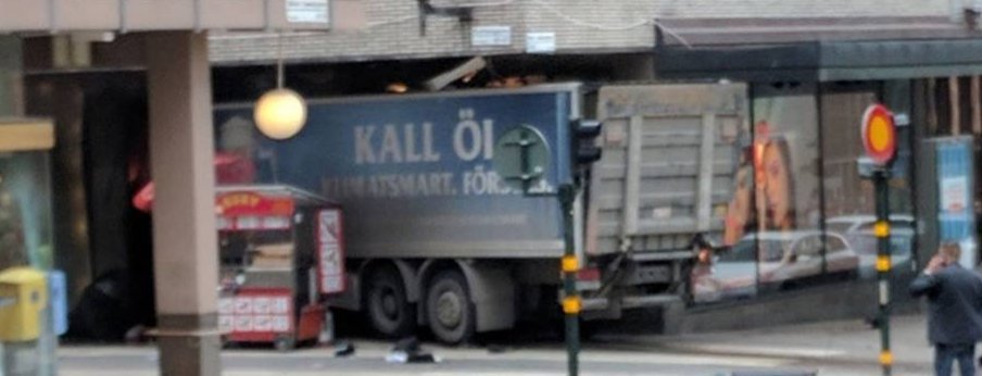 Cuatro muertos en un atentado con camión en Estocolmo