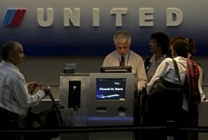 United Airlines ejerce su derecho para controlar Avianca