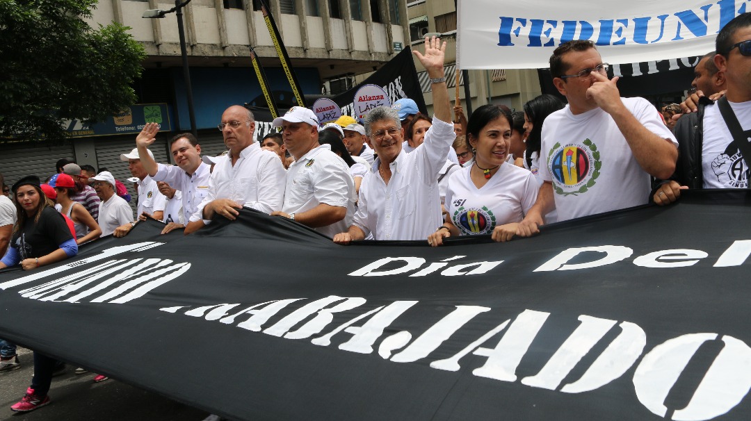 Ramos Allup: Funcionarios públicos son obligados a marchar en respaldo al régimen represor