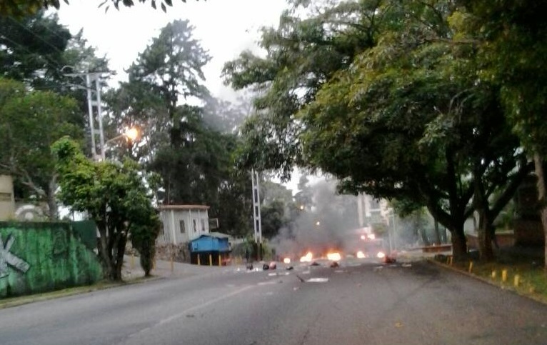 Trancan varias autopistas y avenidas en Táchira #2May