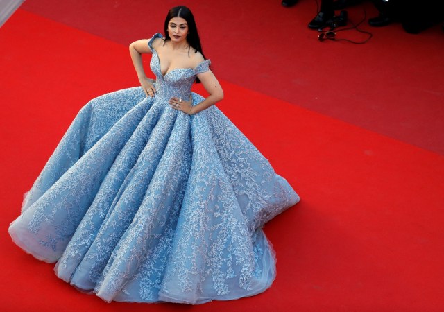 70th Cannes Film Festival - Screening of the film "Okja" in competition - Red Carpet Arrivals- Cannes, France. 19/05/2017. Actress Aishwarya Rai poses. REUTERS/Eric Gaillard