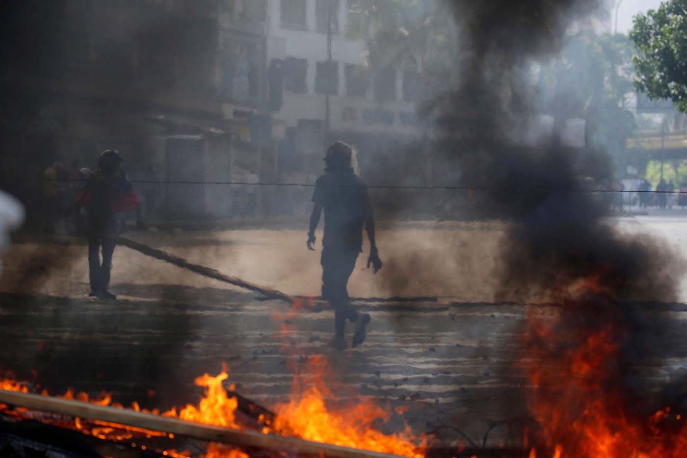 Arden las calles de Venezuela (Fotos)
