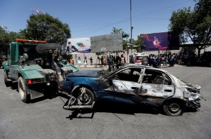 Dos empleados de medios comunicación muertos y 6 heridos en atentado de Kabul