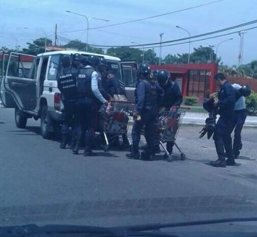 Freddy Superlano denuncia que Barinas está sumida en el caos, saqueos y vandalismo (FOTOS)