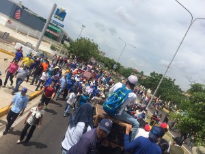 Arranca marcha de la oposición hacia el CNE-Zulia #24May