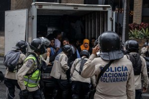 Asociación de Profesores de la Simón Bolívar exige la inmediata liberación de estudiantes