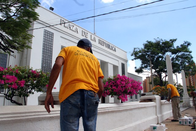 Las labores se desarrollan en la ‘Reina Guillermina’, ‘De las Madres’, ‘Yépez’, El Ingeniero, Scout, y La República. También se atiende ‘El Ángel’ y la  ‘Rotary’. La operatividad abarca el  barrido manual, retiro de desperdicios, poda de árboles y mantenimiento del césped en estos espacios.