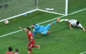 Rusia gana 2-0 a Nueva Zelanda en el estreno de la Copa Confederaciones