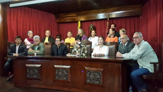 La junta directiva del Ilustre Colegio de Abogados de Caracas y de la ONG Fundeci