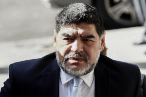 Maradona lamenta la ausencia de Italia del Mundial 2018