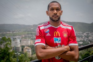 Caracas FC ficha al portero Cristhian Flores hasta diciembre de 2019