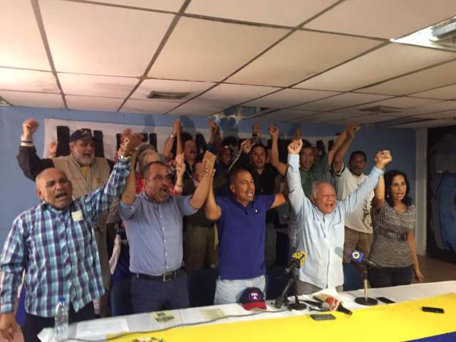 Integrantes de sindicatos y trabajadores a nivel nacional se declaran en huelga general a partir de este miércoles. Foto: @VenteVenezuela 