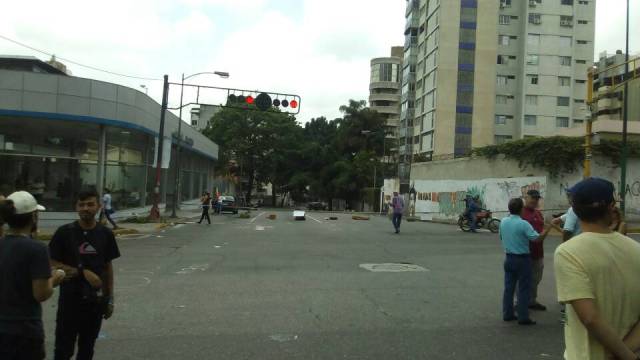 Manifestantes realizaron trancazo en La Florida (Foto: Luis Felipe Herrera)