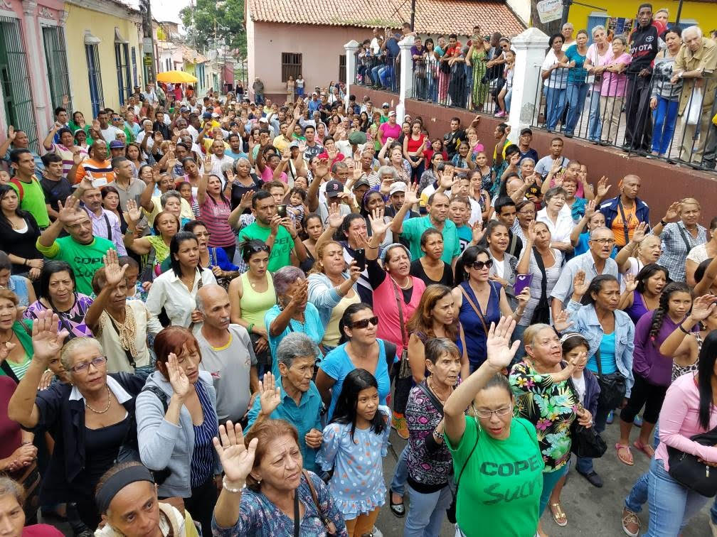 Enrique Mendoza: La Virgen del Carmen en su día el #16Jul nos ayudara a liberar a Venezuela