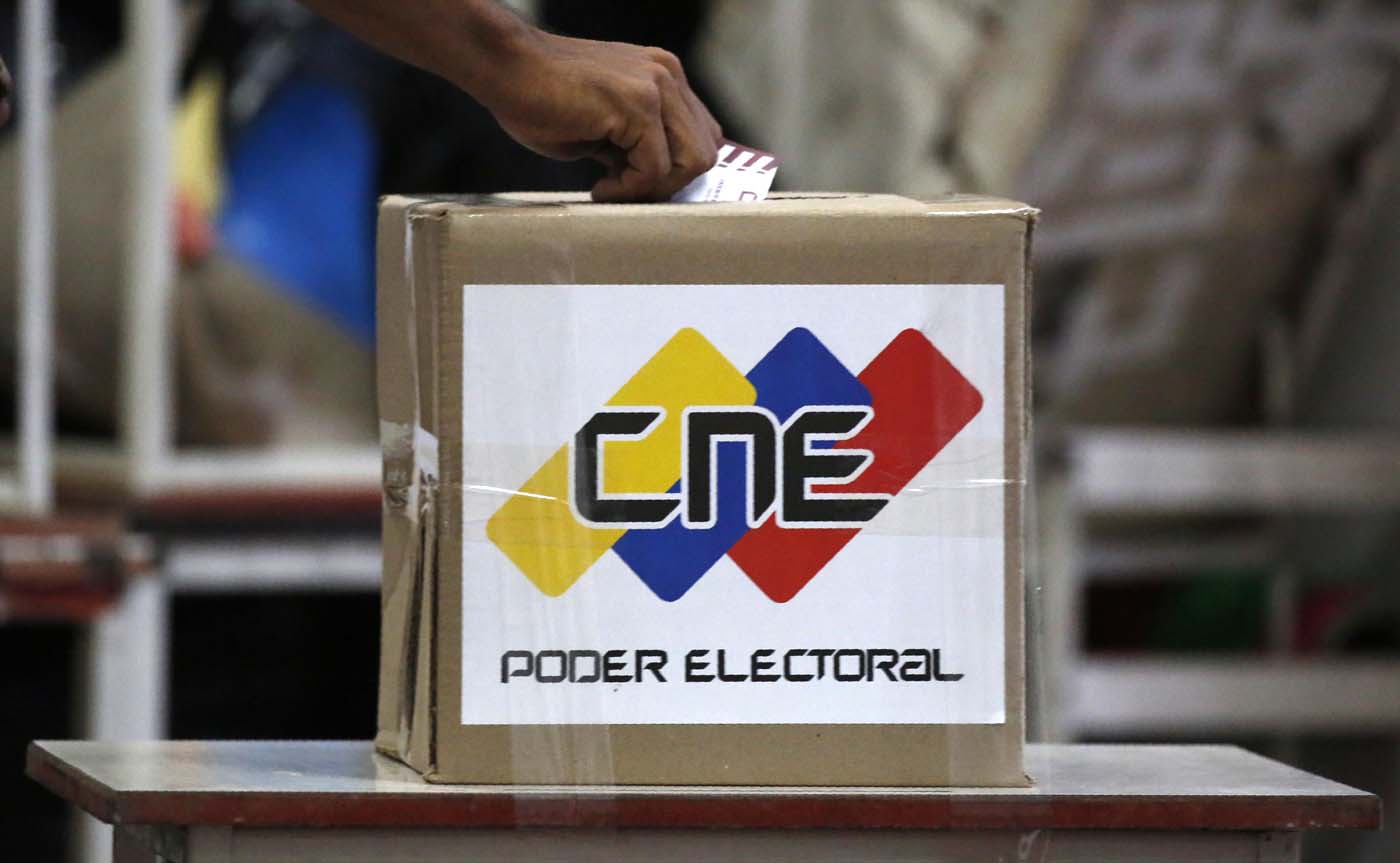 Venezuela prepara elecciones de alcaldes con miras en el diálogo del #15Dic