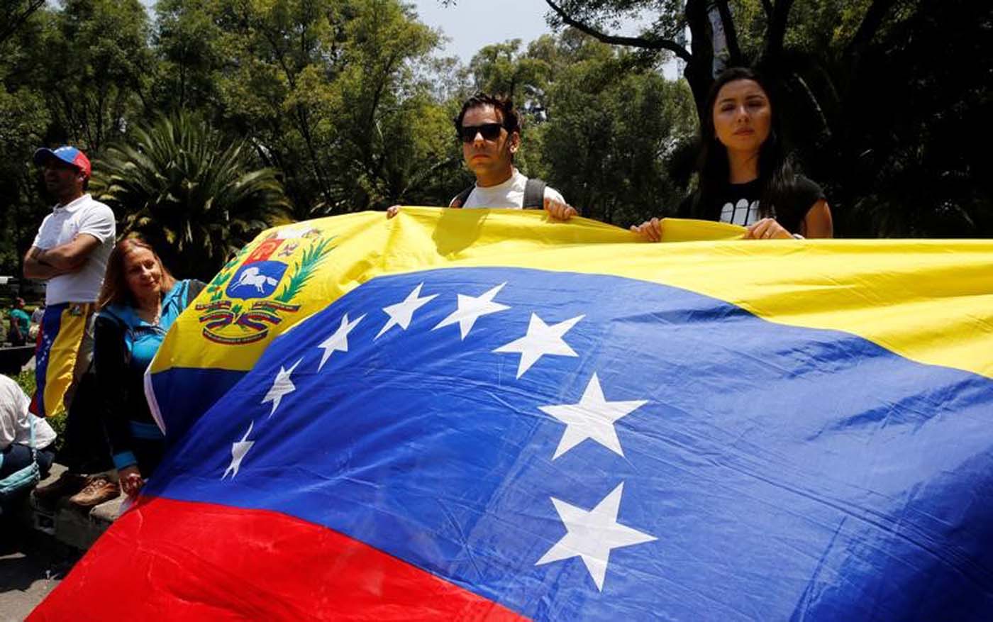Venezolanos en Bogotá llaman a plantón mundial por libertad y DDHH en su país