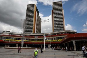 Un CNE al servicio de Maduro: ¿La nueva directiva ofrecerá garantías electorales? – Participa en nuestra encuesta