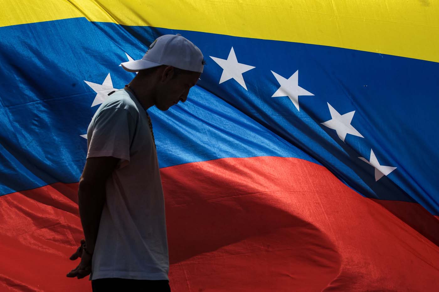 Venezuela a la espera de resultados ante “reunión definitiva” del diálogo