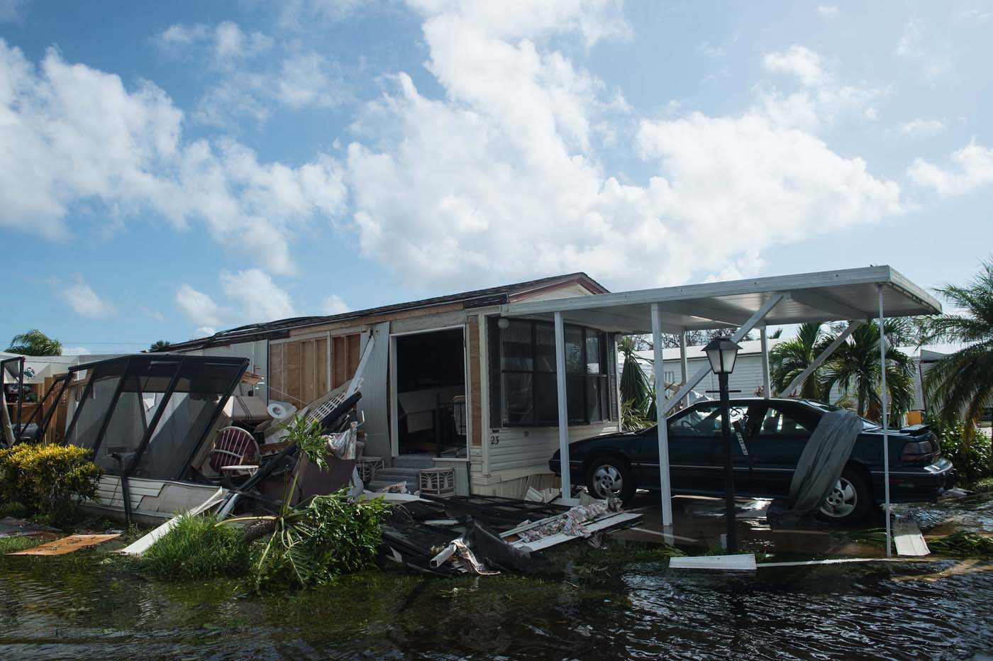 Irma destapa precaria situación de asilos y viviendas asistidas de Florida