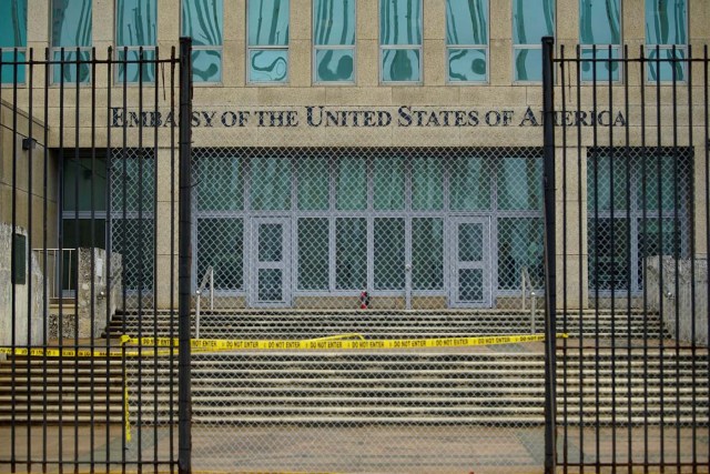 A view of the U.S. Embassy in Havana, Cuba, September 29, 2017. REUTERS/Alexandre Meneghini