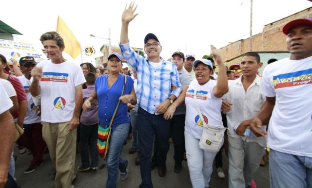 El candidato a la gobernación del estado Aragua, Ismael García