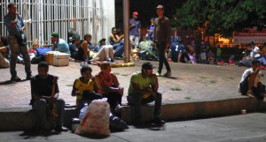 Mayoría de venezolanos que duermen en calles de Cúcuta no tiene documentos en regla