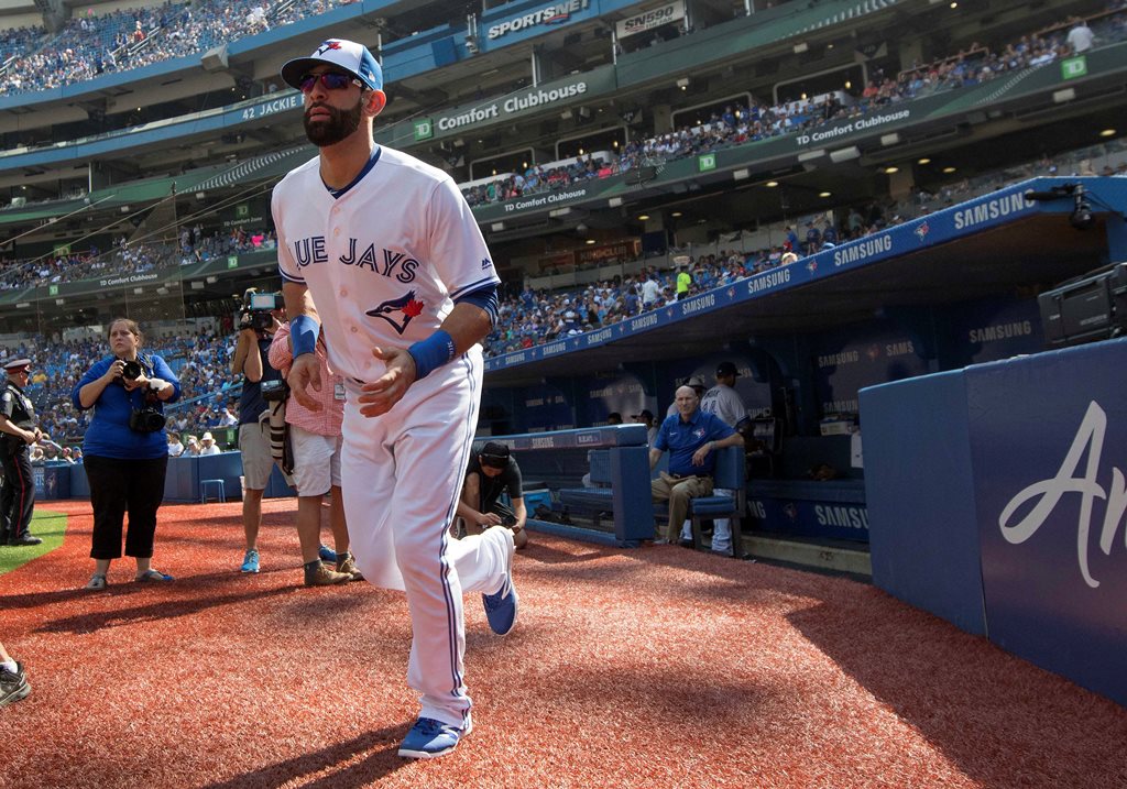 Azulejos rechazan su opción por José Bautista y lo convierten en agente libre