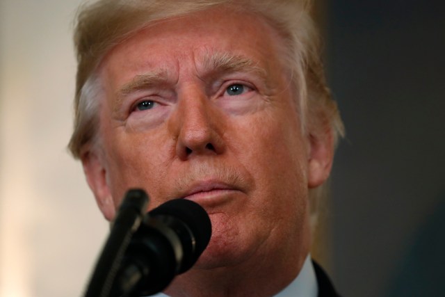 U.S. President Donald Trump makes a statement on the mass shooting in Las Vegas from the Diplomatic Room at the White House in Washington, U.S., October 2, 2017. REUTERS/Kevin Lamarque